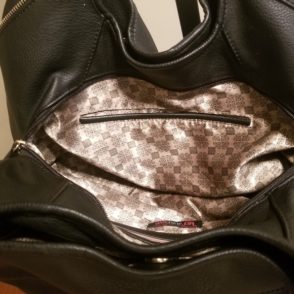 Just fab- Brooklyn bridge zipper bag - Picture 3 of 4